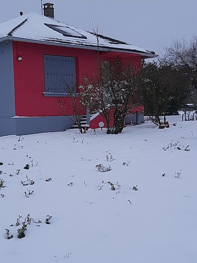 Gite De La Maison Du L.A.C Simard Dış mekan fotoğraf