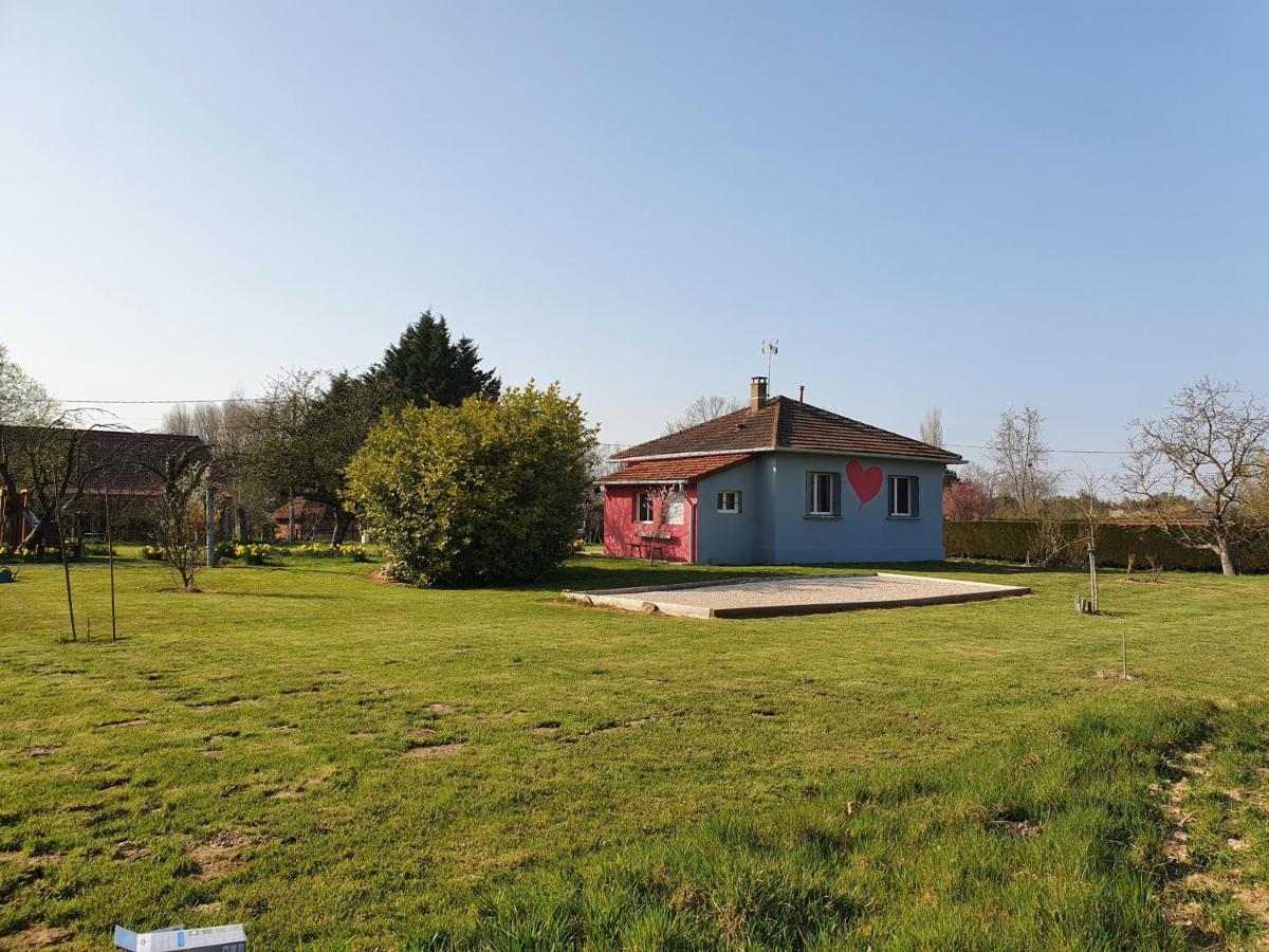 Gite De La Maison Du L.A.C Simard Dış mekan fotoğraf